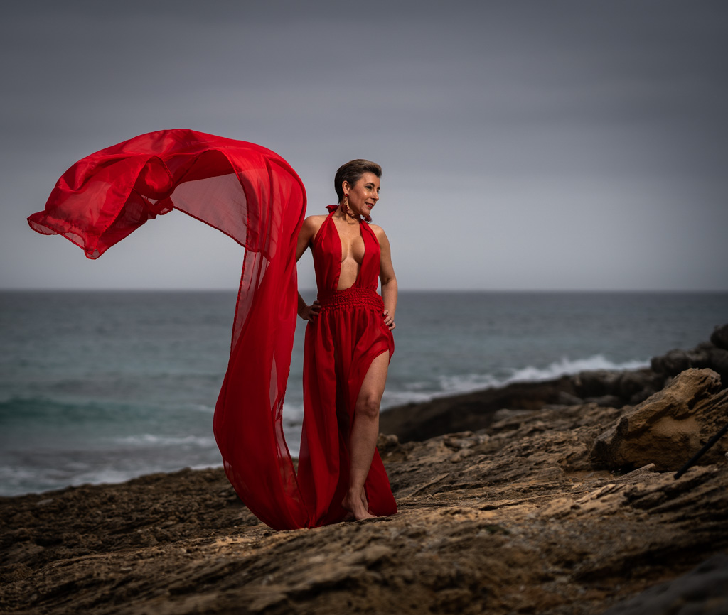 Lady in red von Mallorca Fotograf Michael Gottesmann